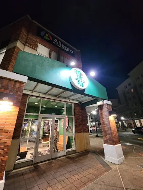 Flatstick Pub - Redmond