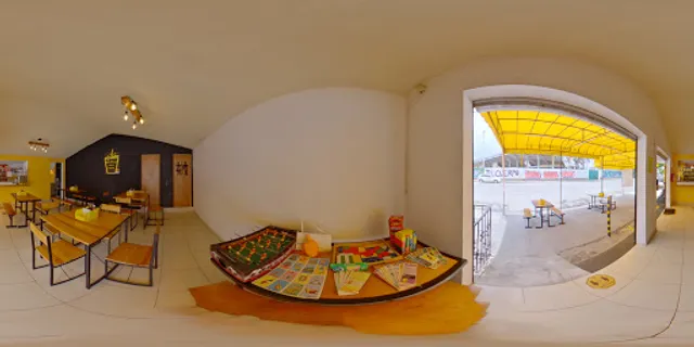 La Gusgueria Snack Stop