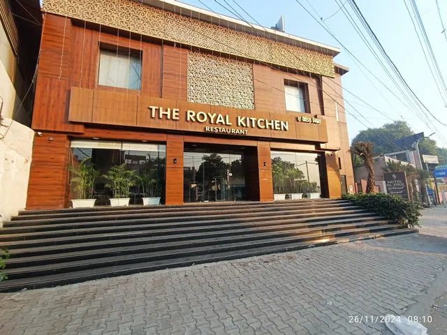 OYO 29950 Hotel ML Pride