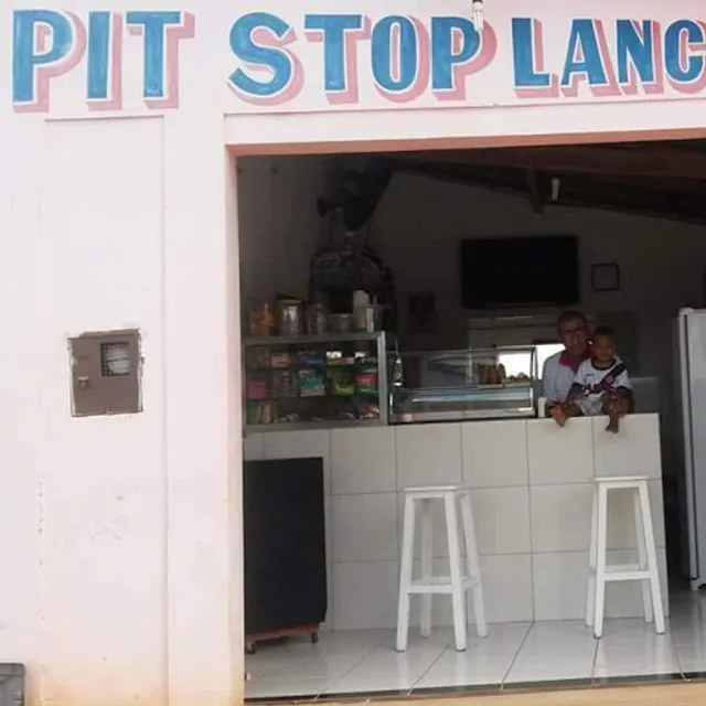 pit stop lanches