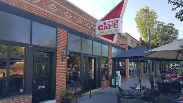 B & B Cafe
