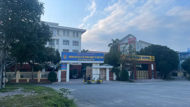 Khách sạn Biển Ngọc