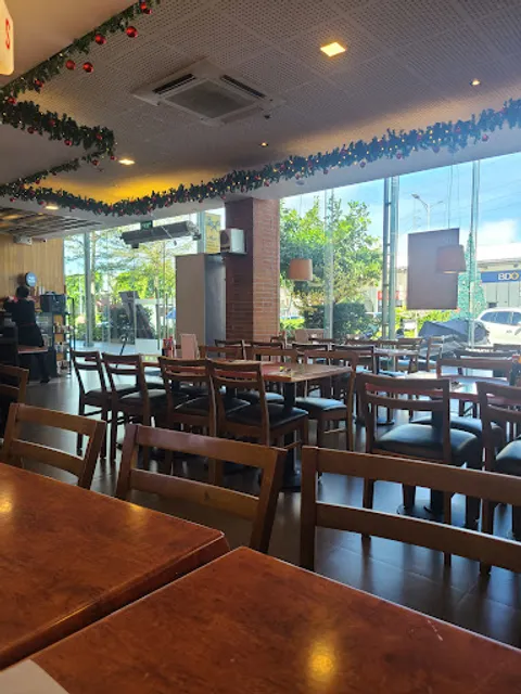 Max Restaurant Lipa Town Center