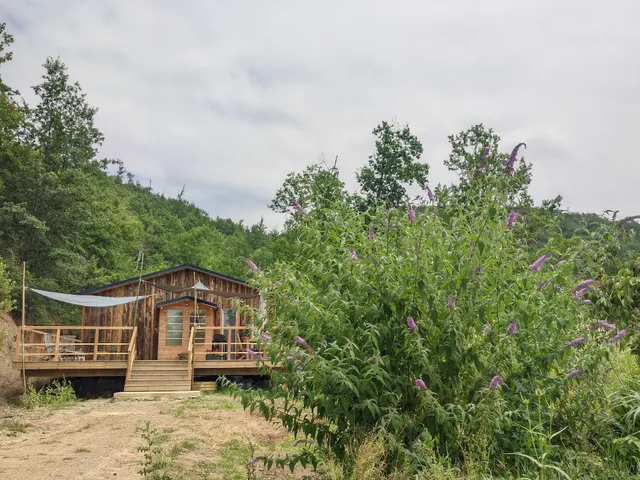 SOURCE-NATURE chambre d' hôtes Lieu de ressourcement dans les Pyrénées Ariègoises