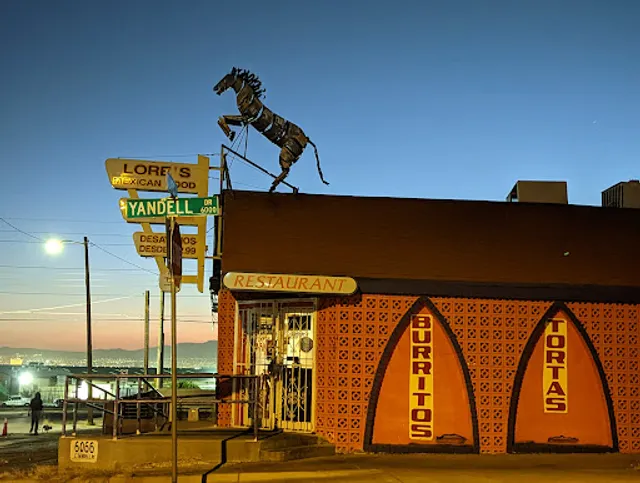 Burritos Lore's