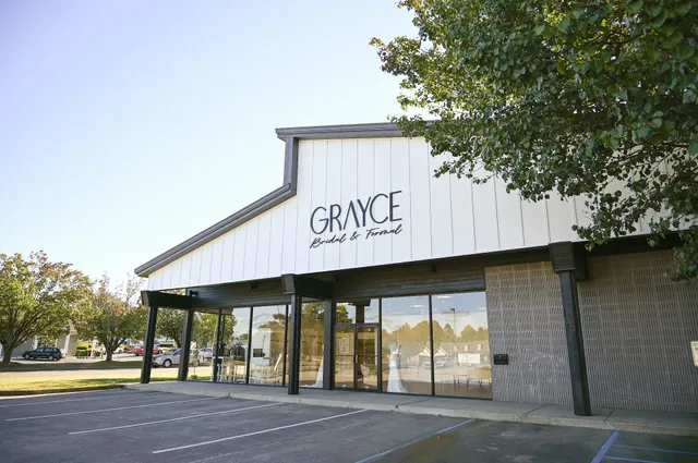 Grayce Bridal & Formal | Chattanooga