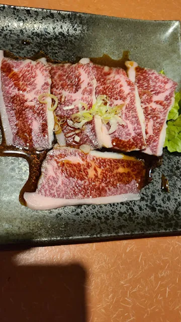 炭火焼肉けんぞう