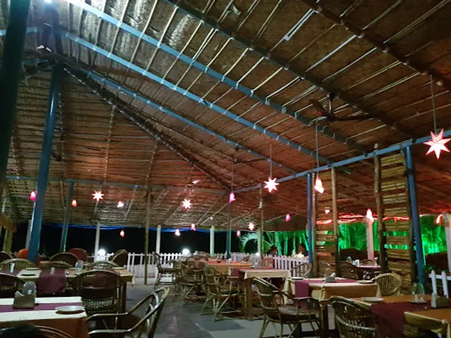 Travellers Rest Multicuisine Restaurant