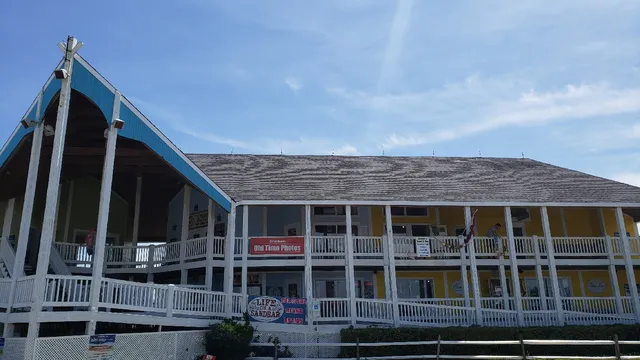 Life On A Sandbar- Braids, Hair Wraps, Henna & Kid's Activities