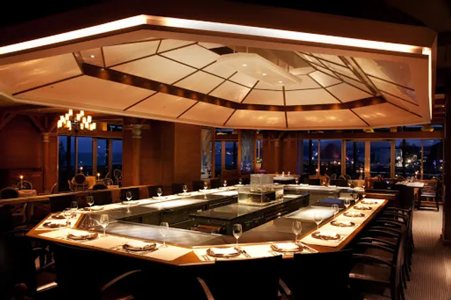 Four Seasons Restaurant