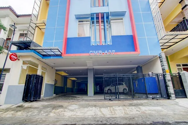 OYO 90217 Cmb 37 Guest House