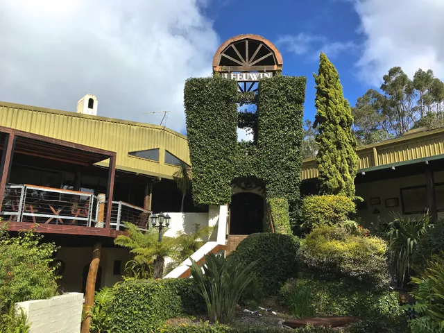 Margaret River Exposed