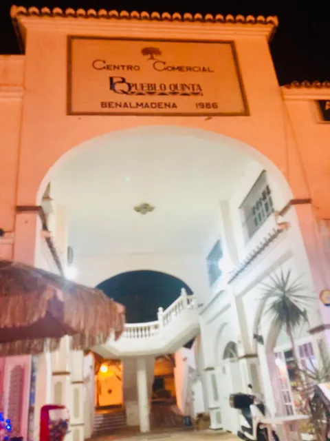 Centro Comercial Pueblo Quinta