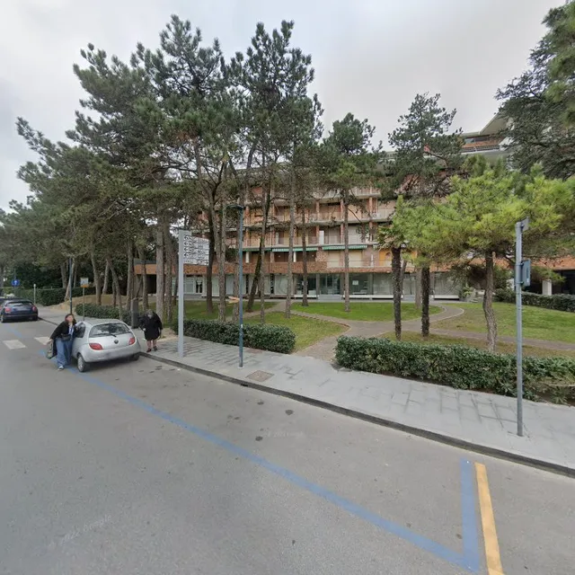 Condominio Pineta Palace Residence