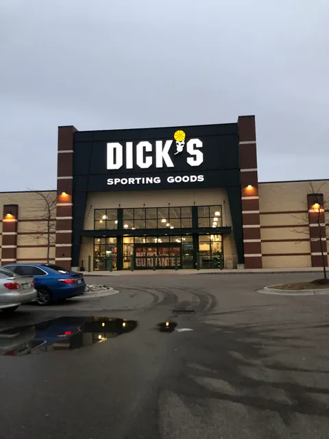 DICK'S Sporting Goods