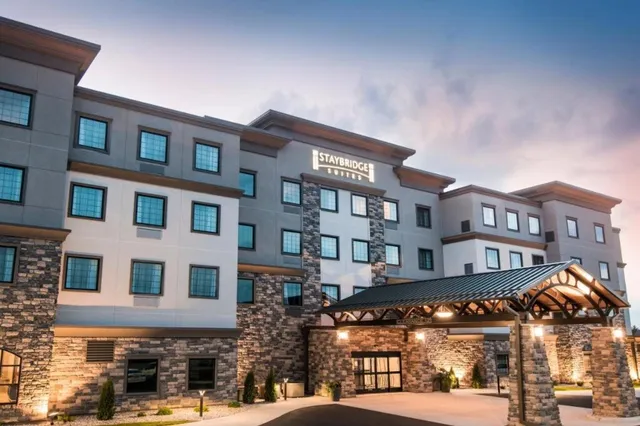 Staybridge Suites Wisconsin Dells - Lake Delton, an IHG Hotel