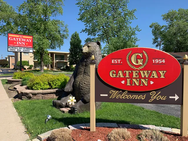 The Gateway Inn of Oak Lawn