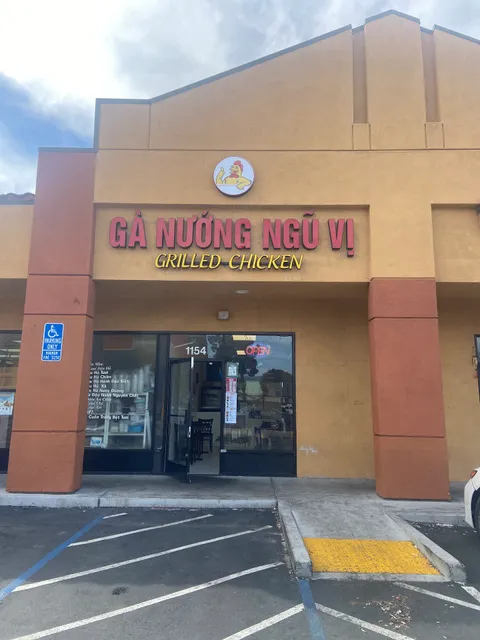 Gà Nướng Ngũ Vị (Grill Chicken)