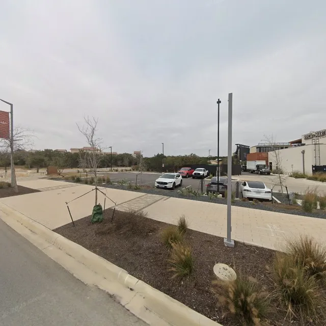 Lil' Bros BBQ Shack at The Rock