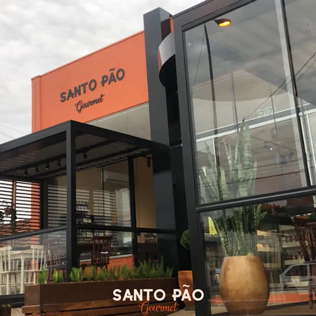 Santo Pão Gourmet / Padaria