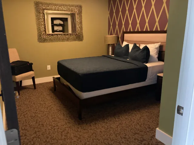 Culpeper Center & Suites