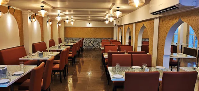 Swadisht Veg Restaurant