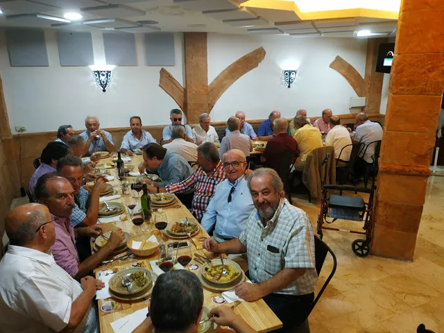 La plaza café & grill