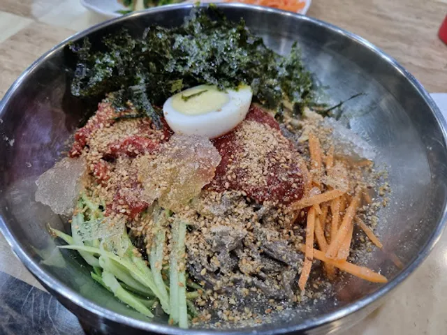 Bongpyeong Ongshimi Buckwheat Noodles