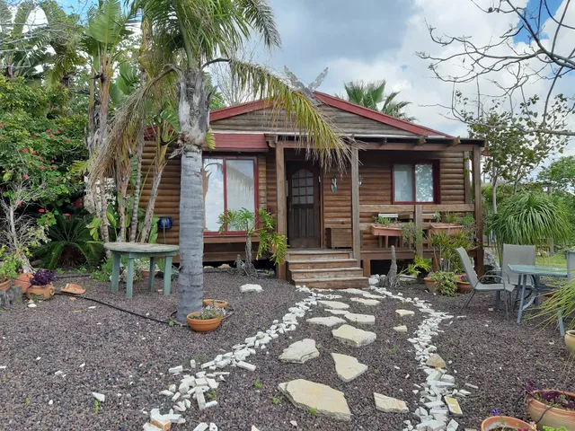 Shangrila - Wooden Cabin