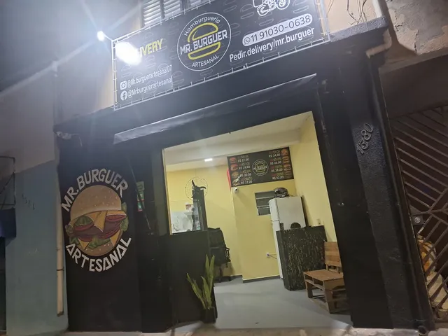 Mr. Burguer