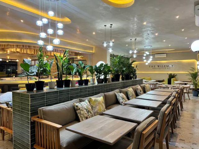 The Wisemen Restaurant & Bar