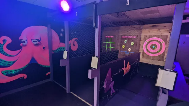 Lockport Escape Room and Axe Throwing