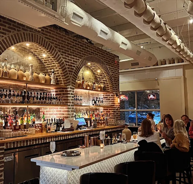 Taverna Philosophia: Aegean Brasserie