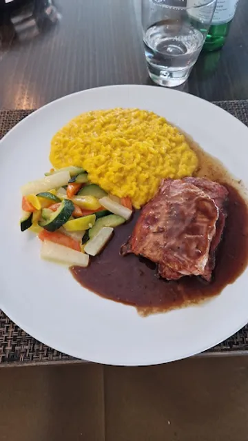 Towers City West Restaurant