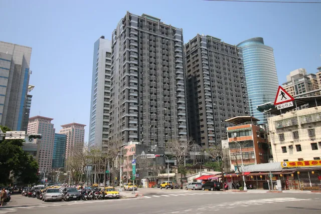 Fl馥華時尚會館