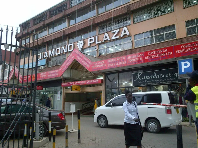 Diamond Plaza