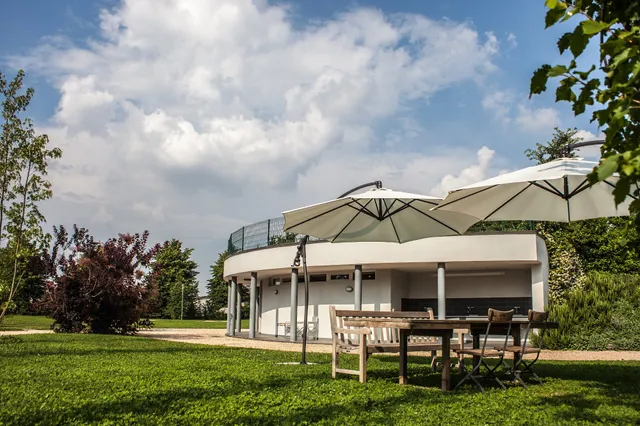 The Colombara Camp & Lodge