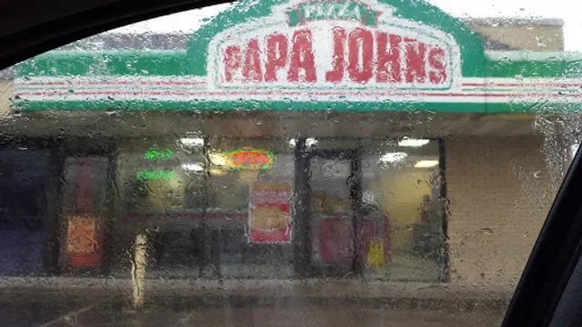 Papa Johns Pizza