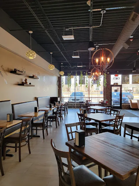 Cello Cafe and Crepes