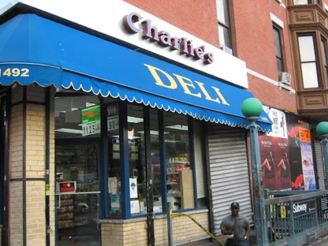 Rockaway Gourmet Deli 3