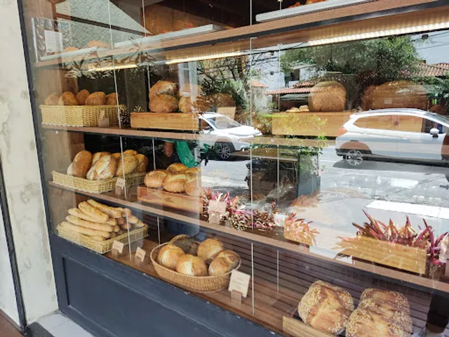 Feito à Mão - Padaria Artesanal