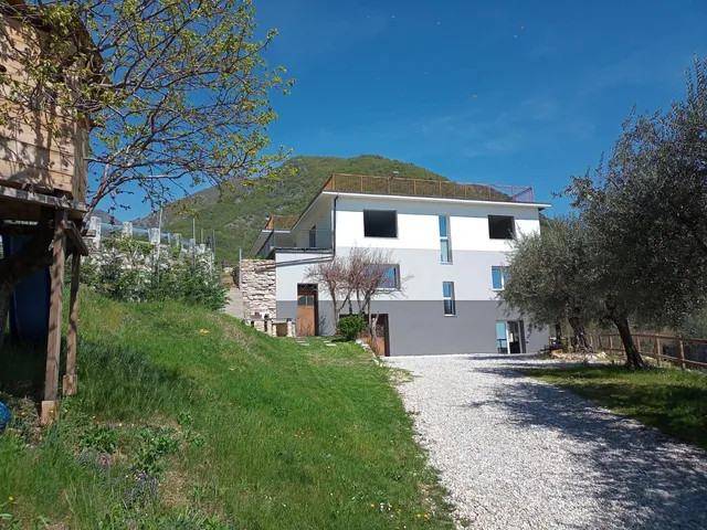 Casa Vittoria Guest House