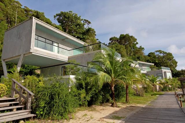 Pearl Beach Resort & Spa