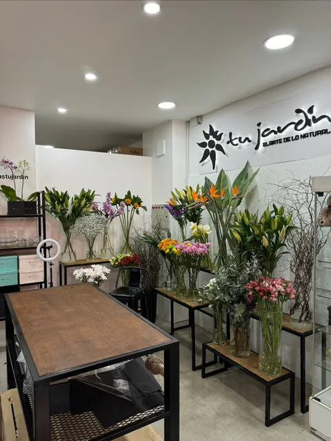 Your garden Flowers Sending Flowers federal capital