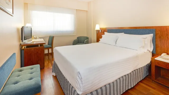 Hotel NH Barcelona Entenza