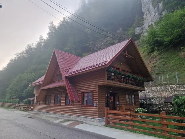 Casa Cheile Dâmbovicioarei