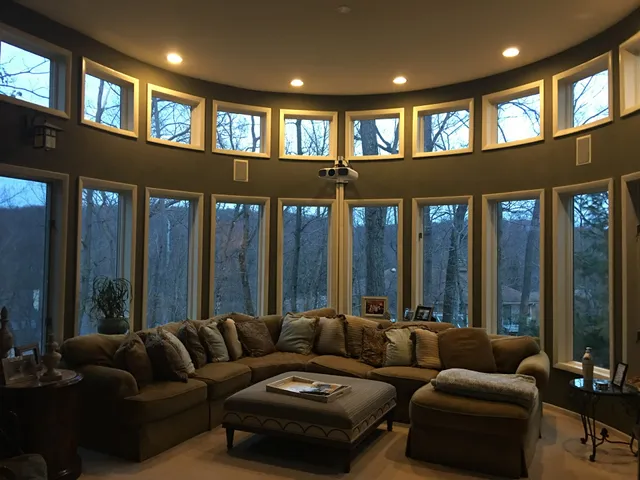 White House Designs for Life- Living