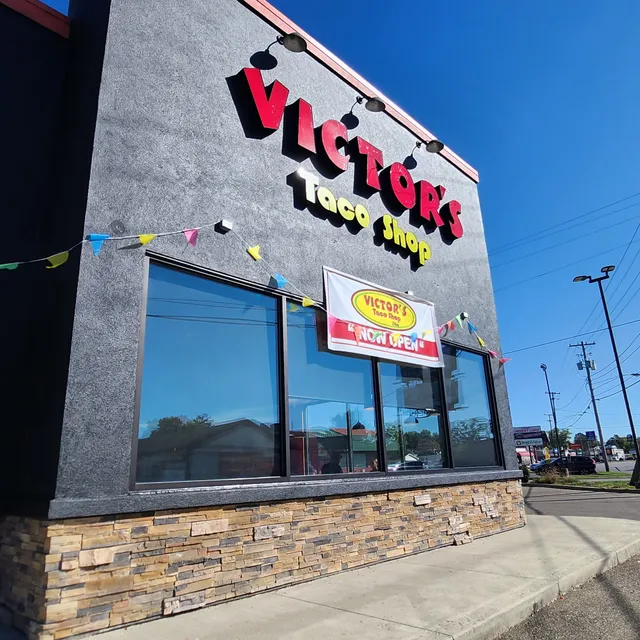 Victor’s Taco Shop