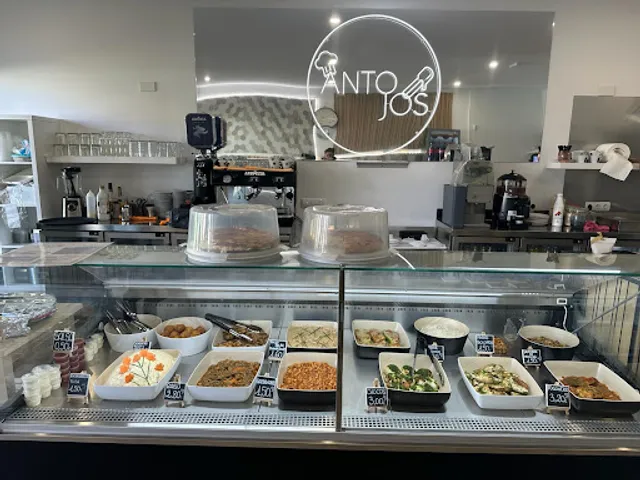 Antojos, comida para llevar y churrería