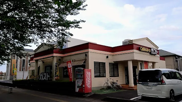 ガスト 茨城県庁前店